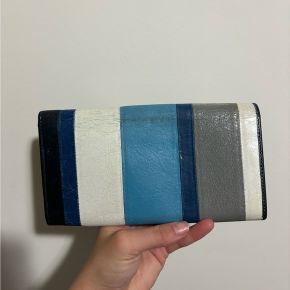 Authentic Balenciaga wallet - Picture 2 of 10